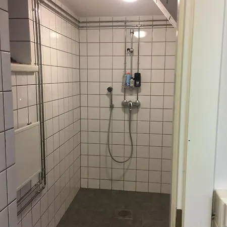 Vanha Kanttorila ,huone B Pohjakerroksessa Apartmán