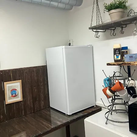 Vanha Kanttorila ,huone B Pohjakerroksessa Apartmán Loviisa