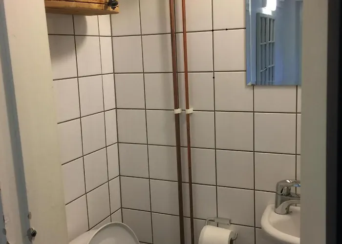 Vanha Kanttorila ,huone B Pohjakerroksessa Daire